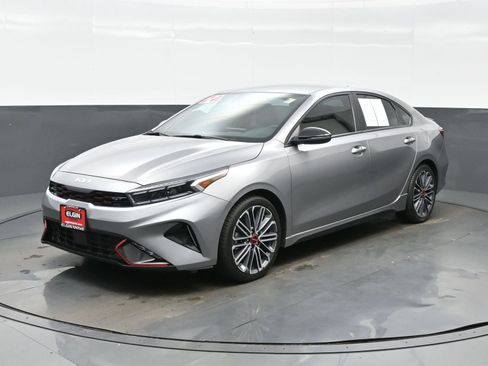 Used 2024 Kia Forte GT FWD image 2