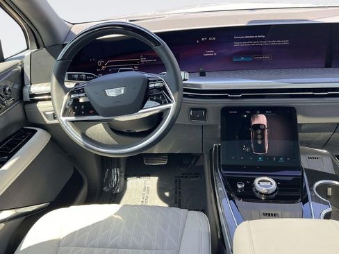 New 2026 Cadillac Escalade IQL Sport 1 AWD/4WD image 11