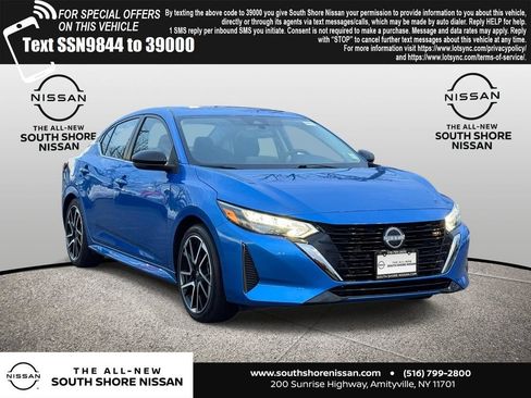 Used 2025 Nissan Sentra SR FWD image 1