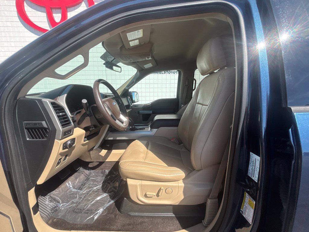Used 2018 Ford F150 Lariat w/ Equipment Group 501A Mid AWD/4WD image 3