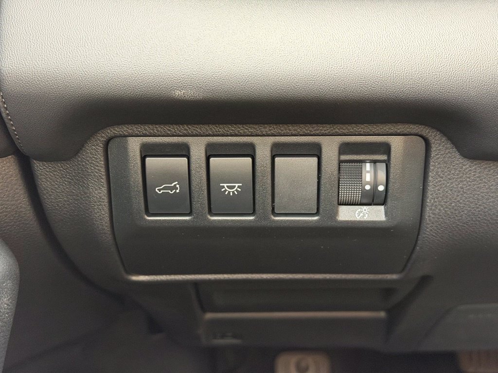 Used 2026 Subaru Ascent Limited AWD/4WD image 10