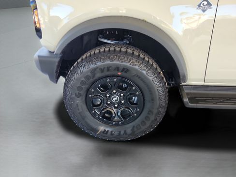New 2026 Ford Bronco Outer Banks w/ Sasquatch Package AWD/4WD image 30
