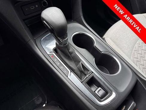 Used 2022 Chevrolet Equinox LS w/ LS Convenience Package image 26