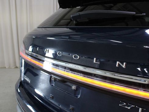 Used 2020 Lincoln Nautilus Reserve w/ Equipment Group 201A AWD/4WD image 32