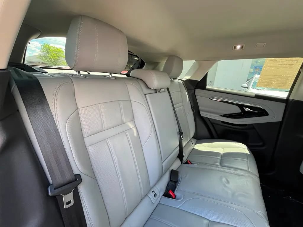 Used 2020 Land Rover Range Rover Evoque S AWD/4WD image 35