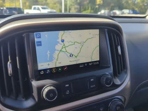 Certified 2022 GMC Canyon Denali image 14