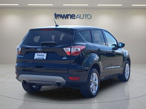 Used 2017 Ford Escape SE AWD/4WD image 5