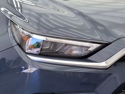 Used 2024 Toyota Grand Highlander AWD image 28