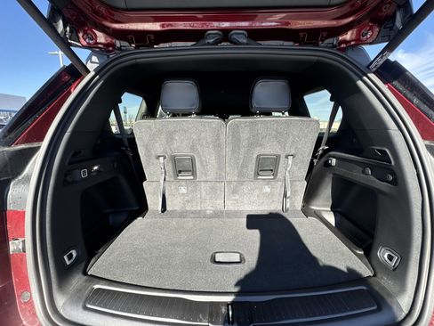 Used 2024 Jeep Grand Cherokee L Limited w/ Black Appearance Package image 26