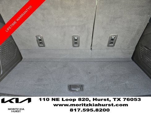 Used 2024 GMC Yukon AT4 w/ AT4 Premium Plus Package AWD/4WD image 33