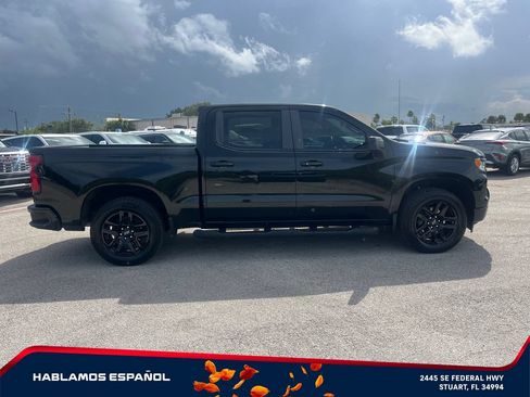 Used 2023 Chevrolet Silverado 1500 RST AWD/4WD image 4