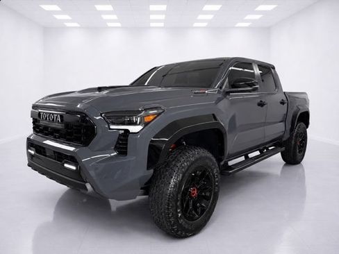 Used 2024 Toyota Tacoma TRD Pro AWD/4WD image 6