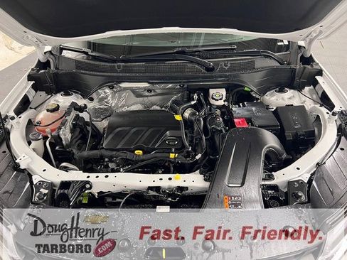 Used 2025 Chevrolet Trax LT image 25