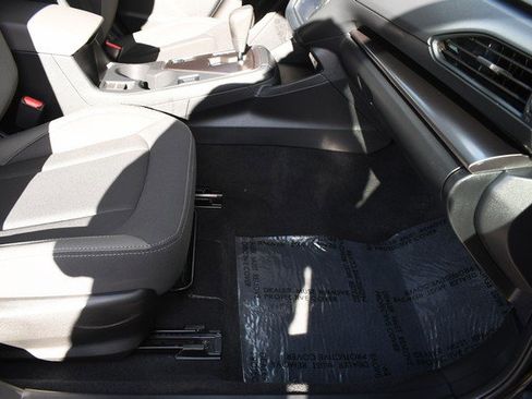 Used 2024 Subaru Impreza 2.0i image 25