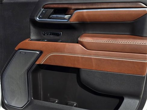 Used 2024 GMC Sierra 1500 Denali Ultimate image 36