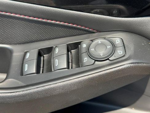 Used 2023 Chevrolet Traverse RS AWD/4WD image 23