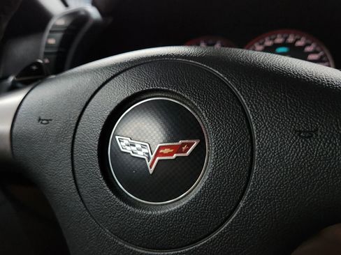 Used 2007 Chevrolet Corvette Convertible w/ Preferred Equipment Group image 25