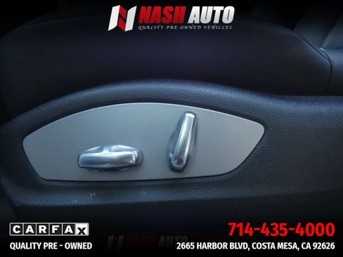 Used 2024 Porsche Macan AWD/4WD image 49