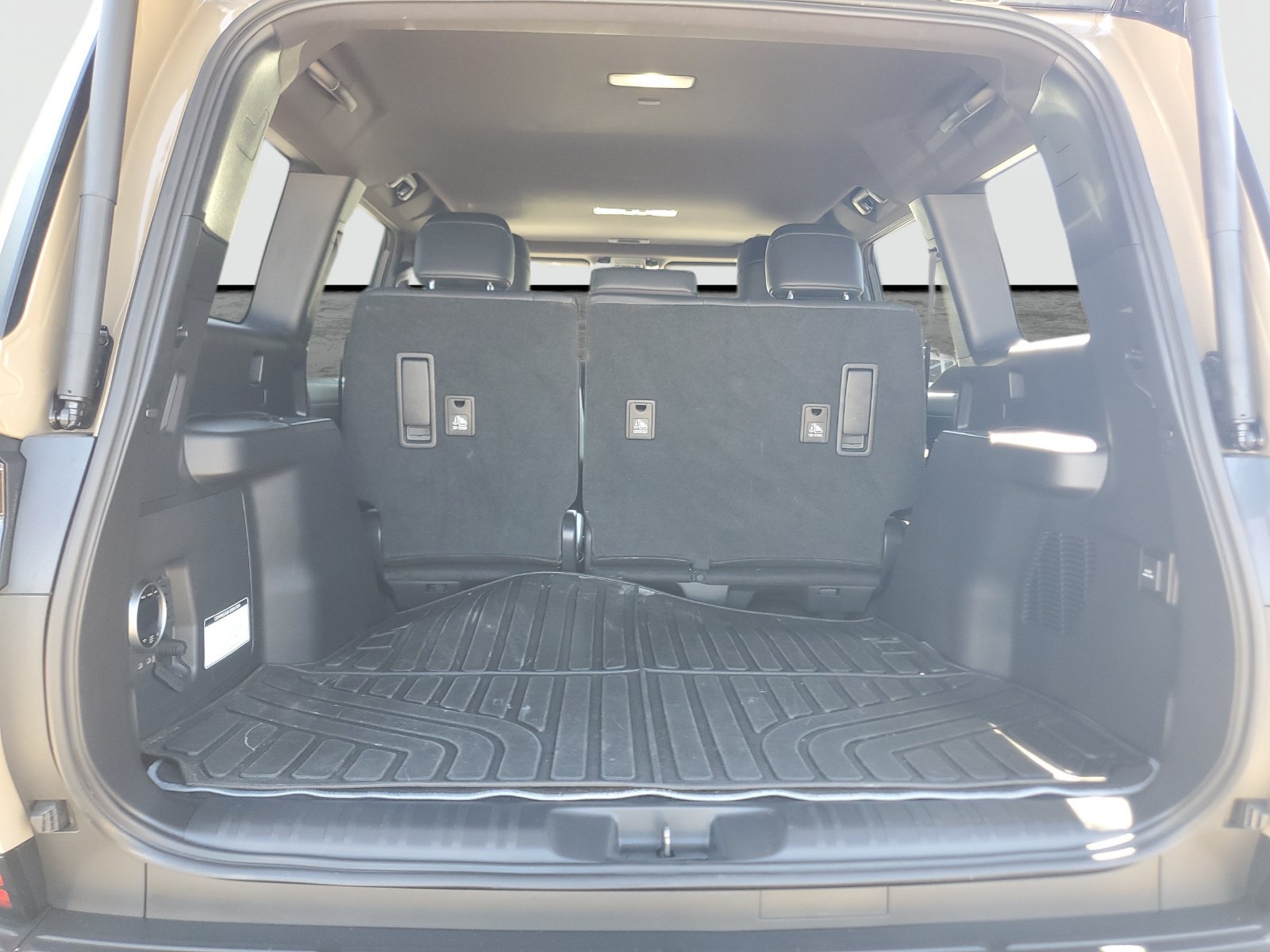 Used 2026 Lexus GX 550 w/ Accessory Package (32) AWD/4WD image 8