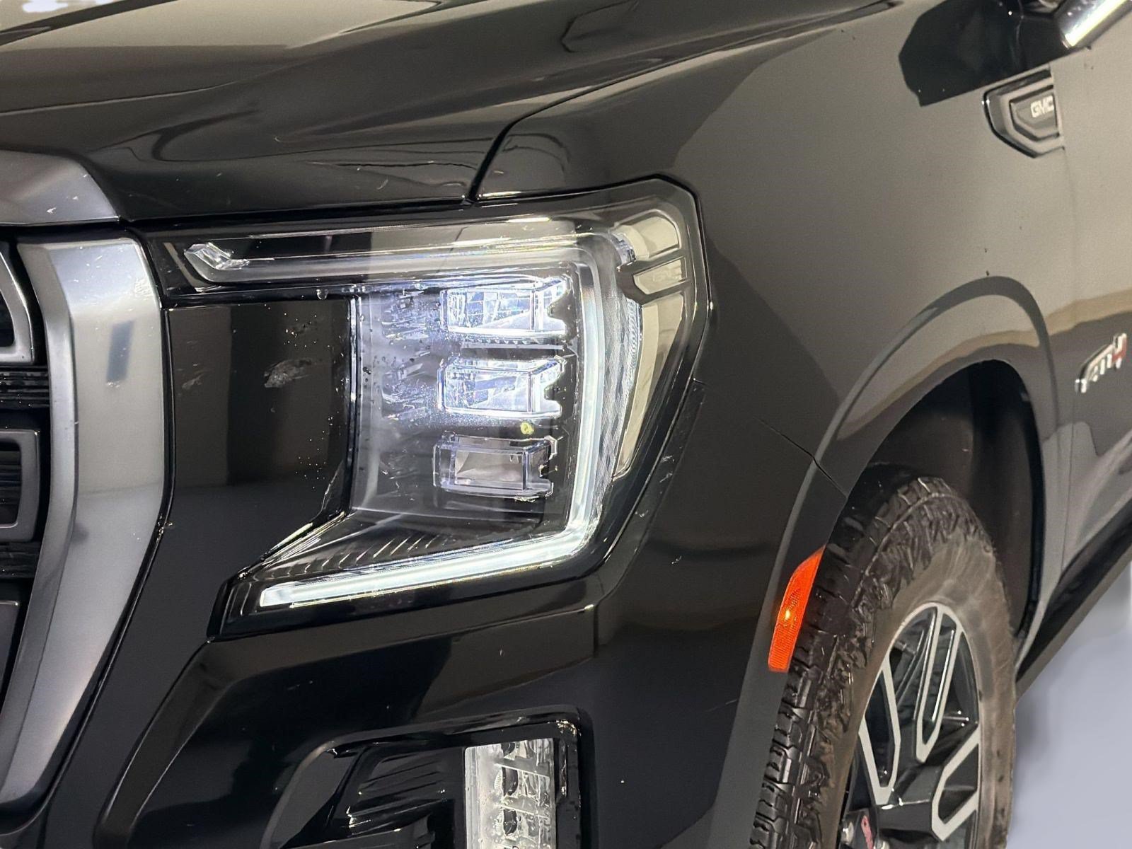 Used 2024 GMC Yukon AT4 w/ AT4 Premium Package AWD/4WD image 11