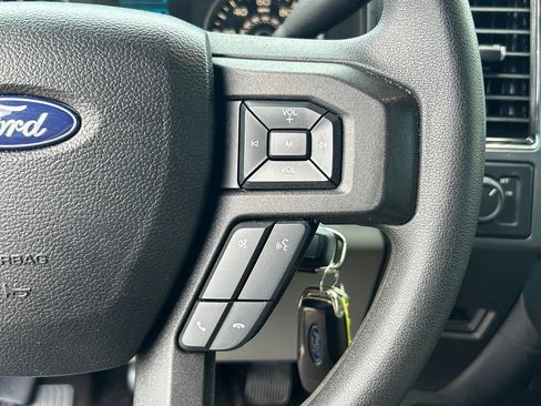 Used 2018 Ford F150 XLT RWD image 38