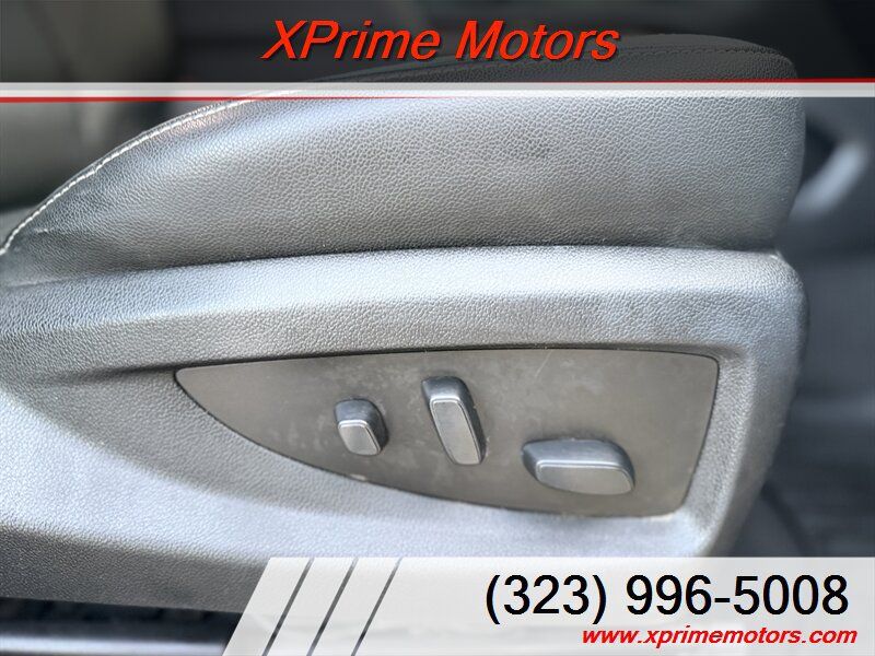 Used 2020 GMC Yukon XL SLT AWD/4WD image 37