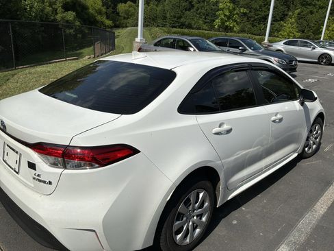 Used 2024 Toyota Corolla LE FWD image 6
