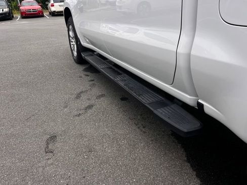 Used 2022 Chevrolet Silverado 1500 LTZ w/ Z71 Off-Road Package AWD/4WD image 37
