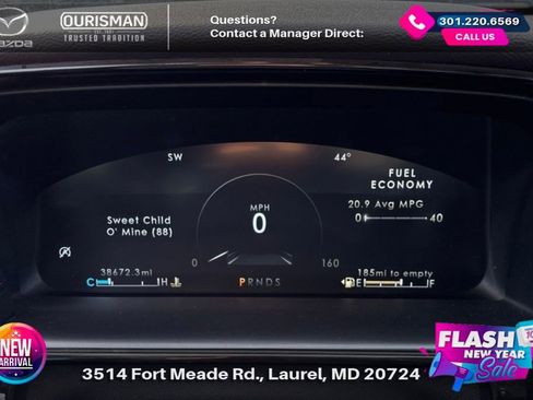 Used 2022 Lincoln Nautilus FWD w/ Premium Package image 12