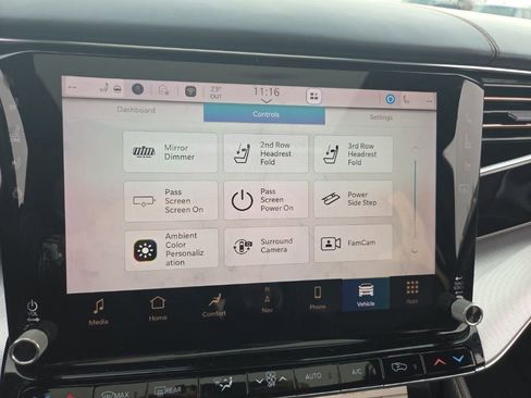 Used 2022 Jeep Grand Wagoneer Series III w/ Rear Seat Video Group 1 image 33