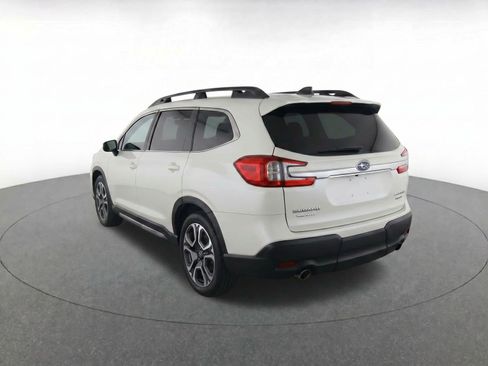 Used 2023 Subaru Ascent Limited AWD/4WD image 8