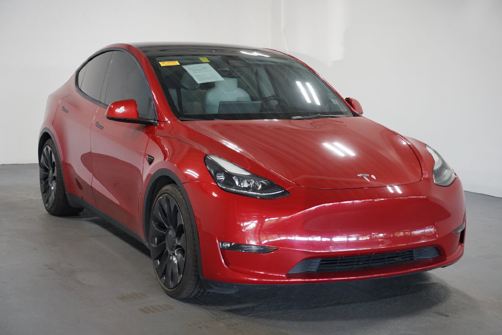 Used 2022 Tesla Model Y Performance AWD/4WD image 3