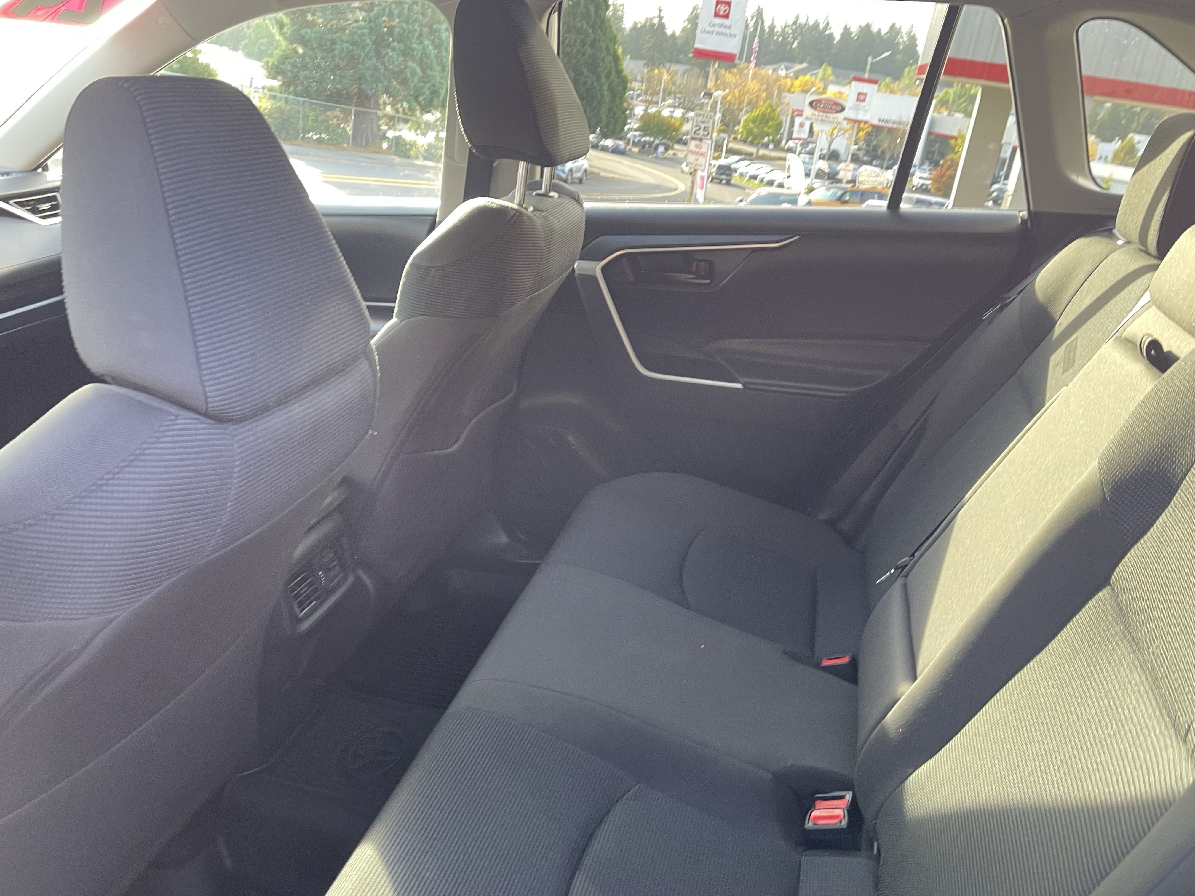 Certified 2024 Toyota RAV4 LE AWD/4WD image 12