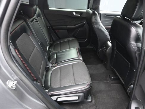 Used 2025 Ford Escape ST-Line AWD/4WD image 35