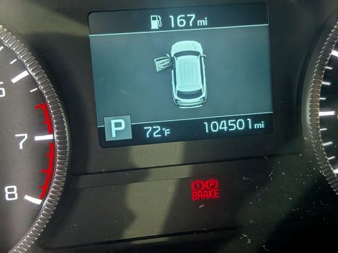 Used 2022 Kia Telluride LX image 25