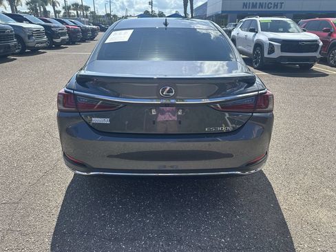 Used 2024 Lexus ES 300h Ultra Luxury w/ Accessory Package (Z2) FWD image 14