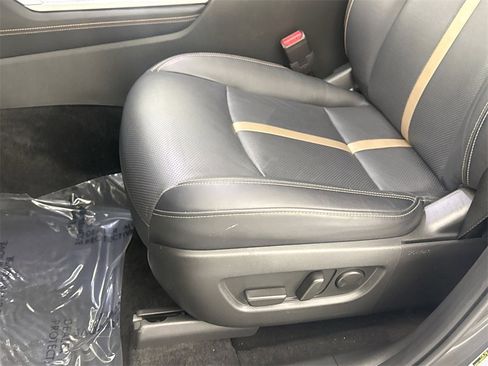 Used 2025 MAZDA CX-90 3.3 Turbo w/ Premium Plus Pkg image 18