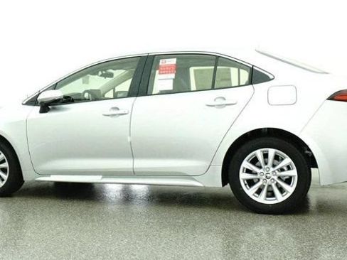 New 2026 Toyota Corolla Hybrid Sedan FWD image 19