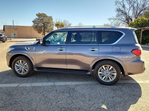 Used 2024 INFINITI QX80 Luxe image 2
