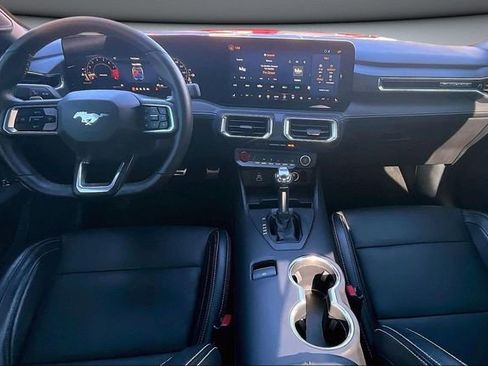 Used 2024 Ford Mustang GT Premium image 7