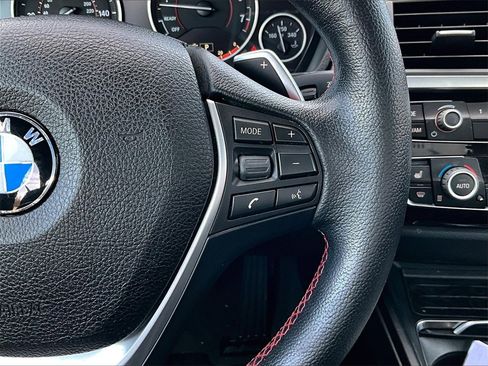 Used 2017 BMW 330i Sedan image 14