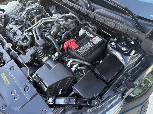 Used 2025 Nissan Altima 2.5 SV FWD image 28