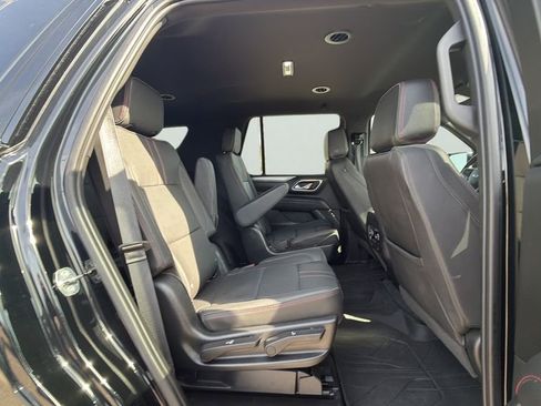 Used 2023 Chevrolet Tahoe RST w/ Sport Performance Package image 12