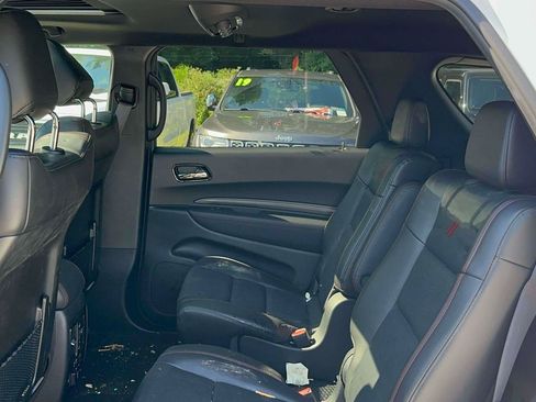 Used 2023 Dodge Durango GT AWD/4WD image 10