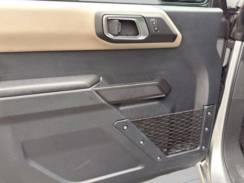Used 2024 Ford Bronco Wildtrak AWD/4WD image 29