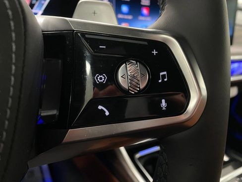 Certified 2025 BMW 740i xDrive 740I XDRIVE SEDAN image 17