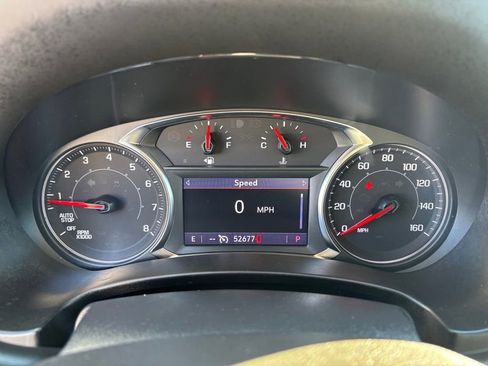 Used 2023 GMC Terrain SLT image 19