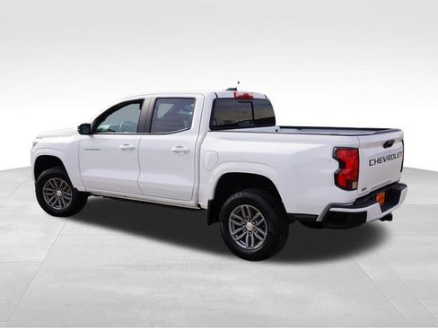 Used 2024 Chevrolet Colorado LT w/ LT Convenience Package II RWD image 8