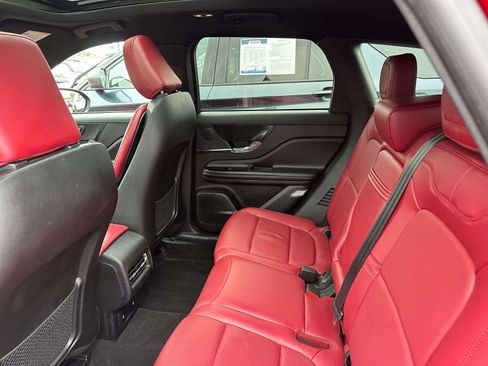 Used 2023 Lincoln Corsair Reserve w/ Equipment Group 201A image 9