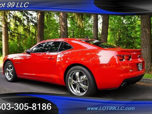 Used 2011 Chevrolet Camaro SS w/ RS Package RWD image 11